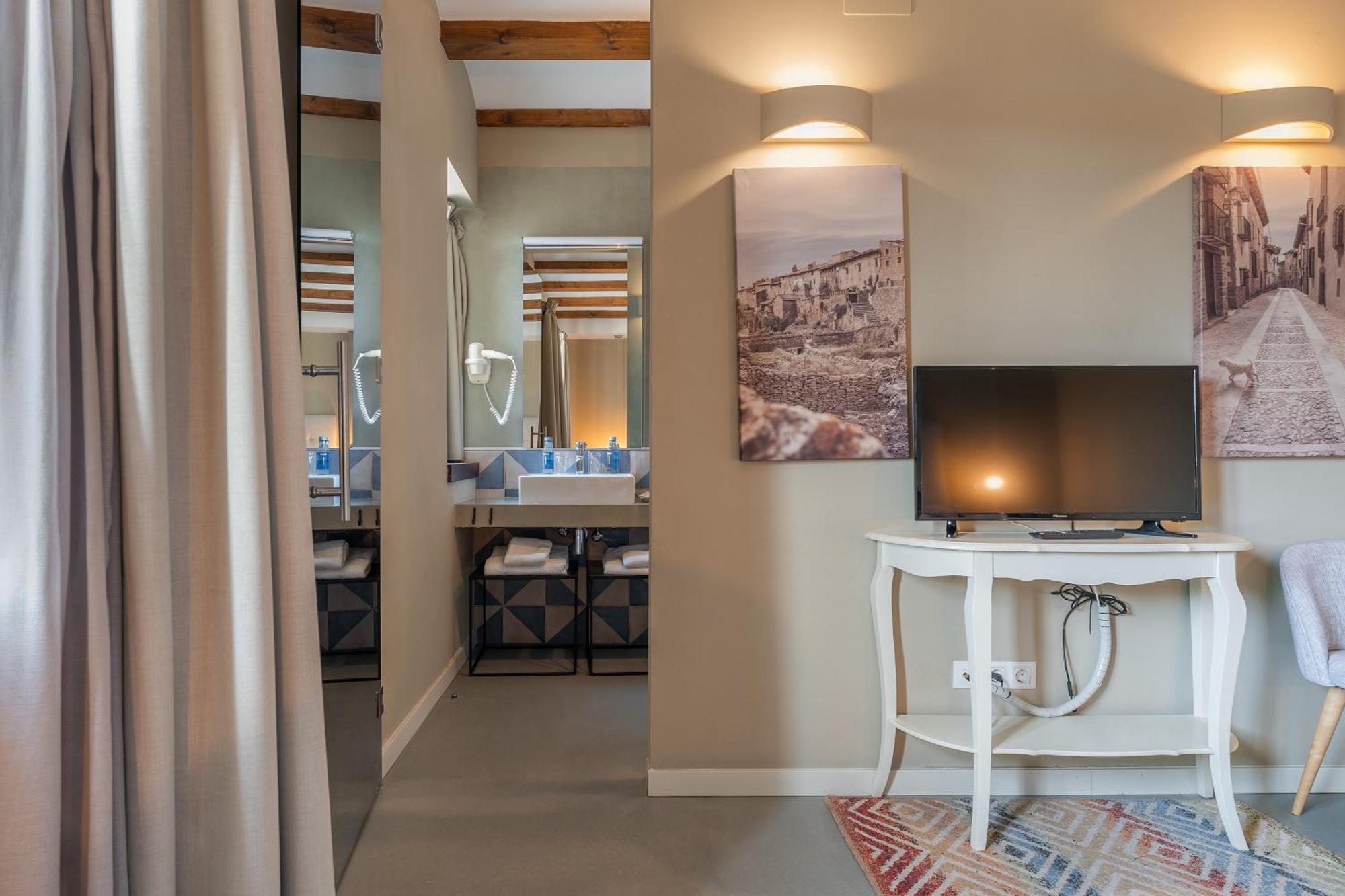 Hotel Mas De Cebrian 모스케루엘라 외부 사진